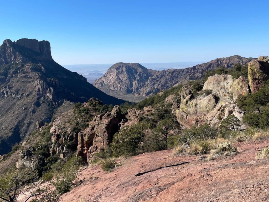 Big Bend hike with gorgeous mountainous views where to elope in Texas
