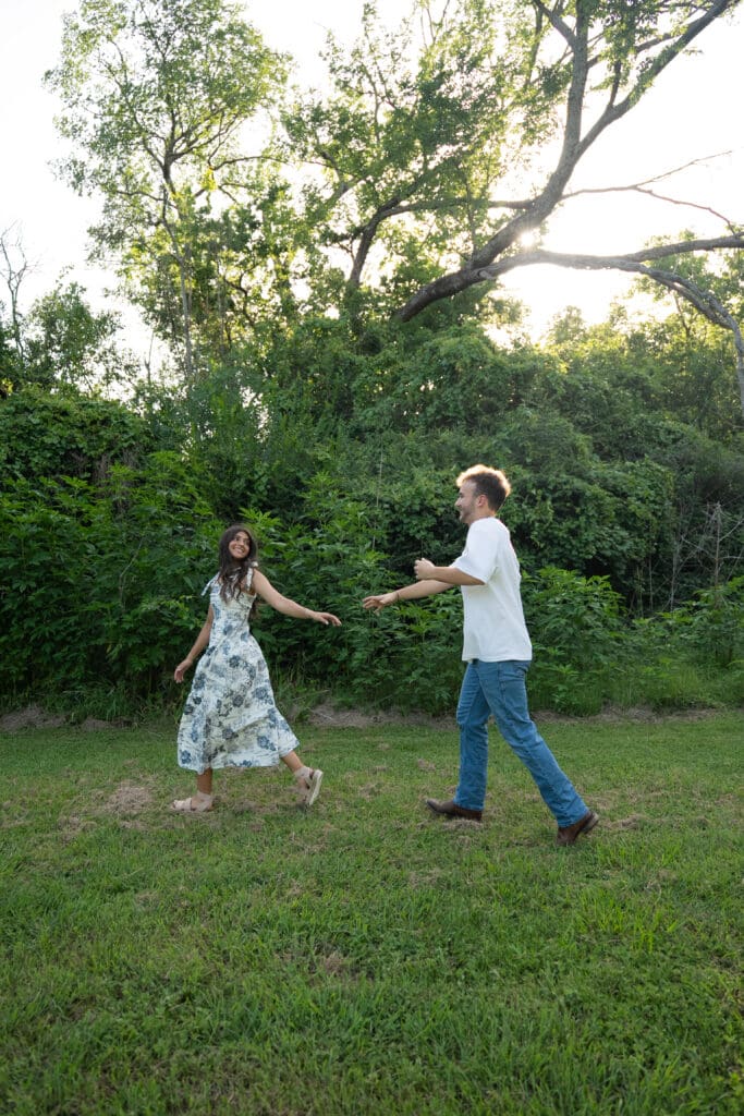 Outdoor engagement photos in College Station Texas