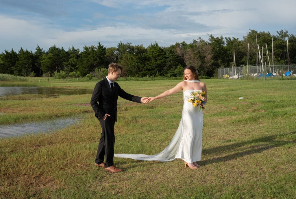 lake bryan engagement photos